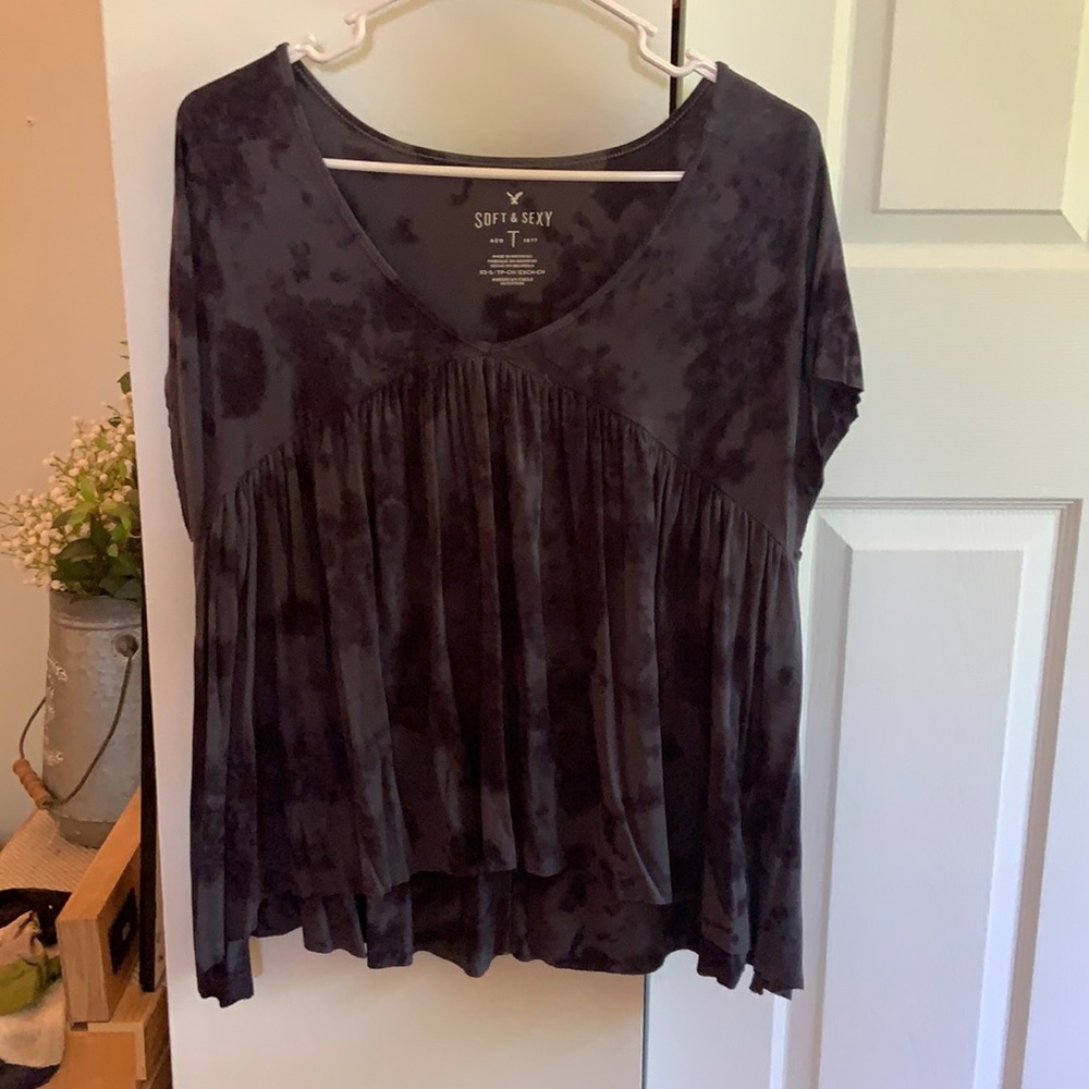 American Eagle shirt